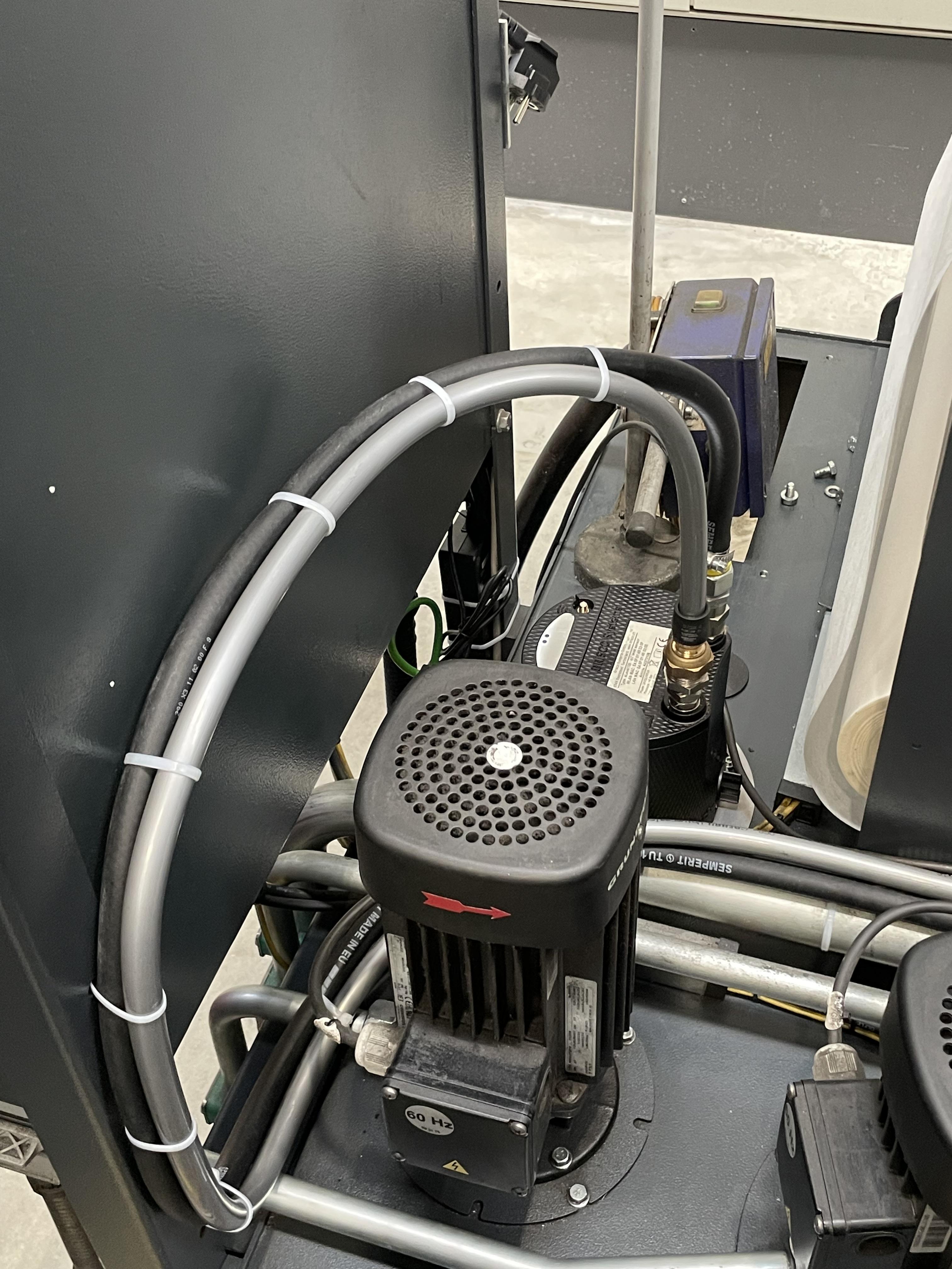 eLevel100 Installationsbeispiel – industrieller Einsatz